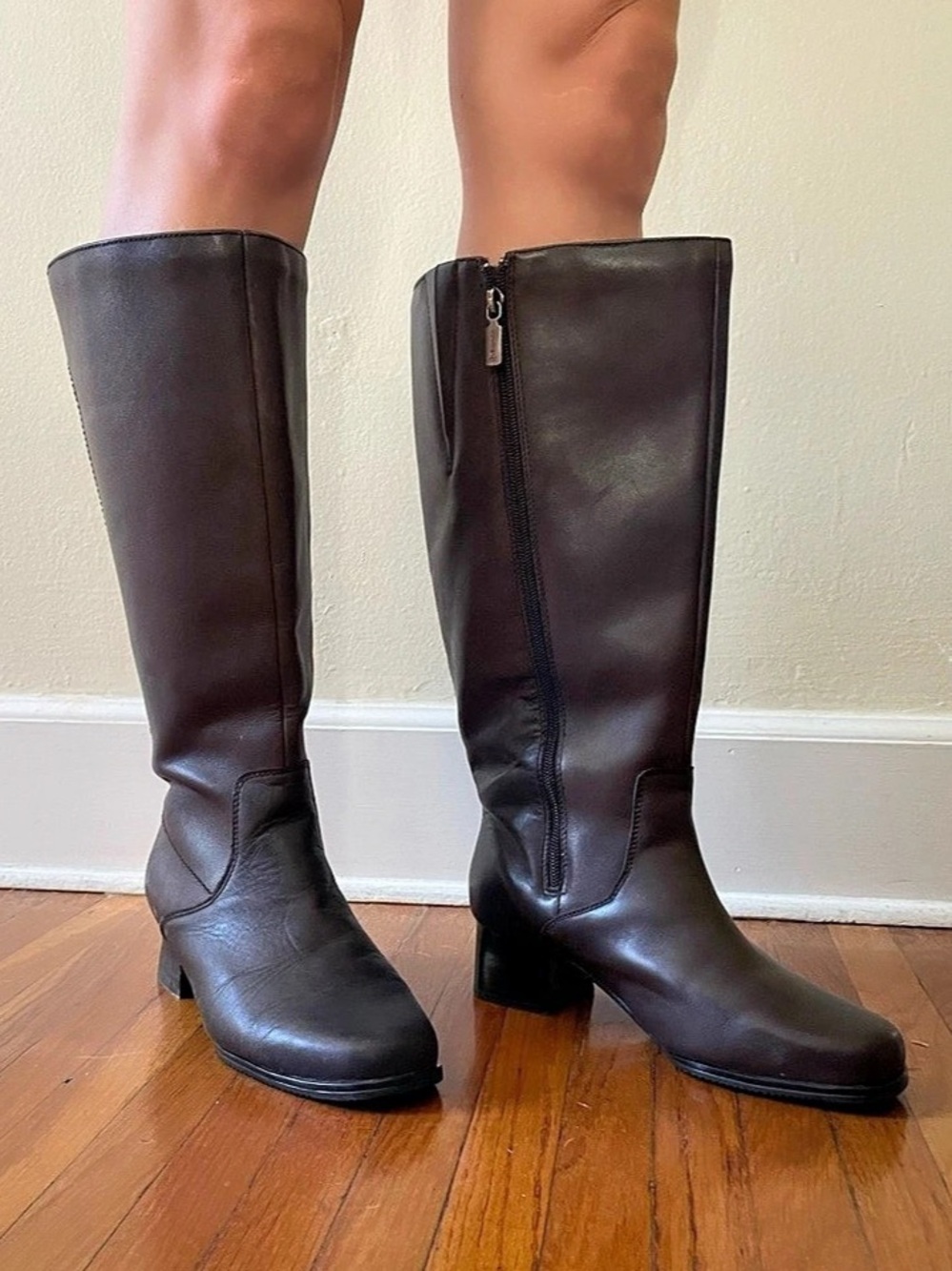 Blondo Knee-High Heeled Boots in Brown